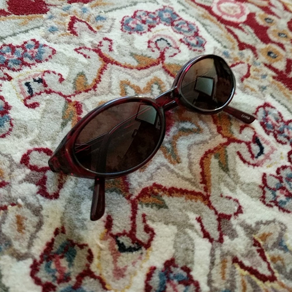 Vintage Steve Madden Small Oval Boho Sunglasses